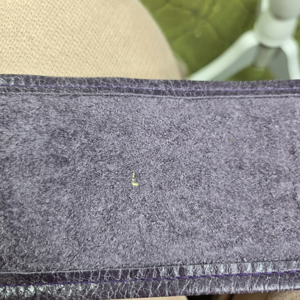 Vtg light purple soft Slouchy  leather loop boho belt